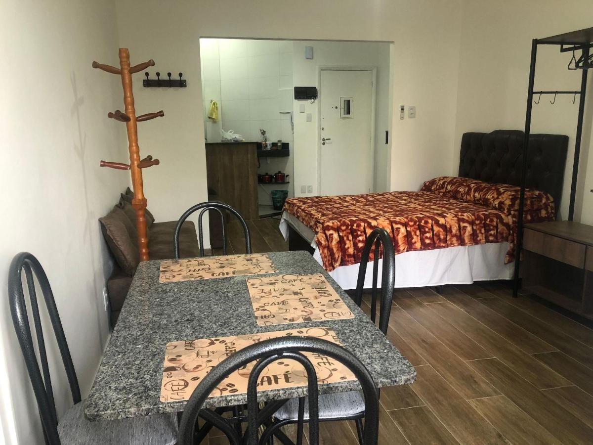 Copacabana Rua Tranquila E Arborizada Perto De Posto 2 Apartment *